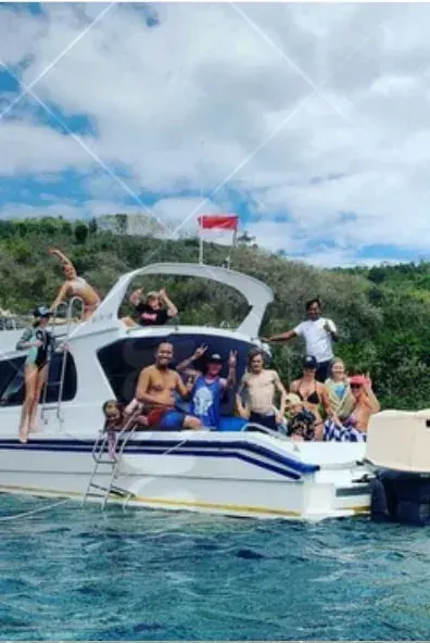 Large Speed Boat [8h service]