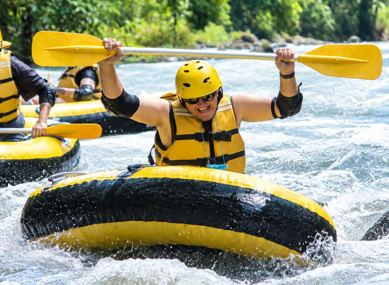 Wild Bump River Tubing [Adult]